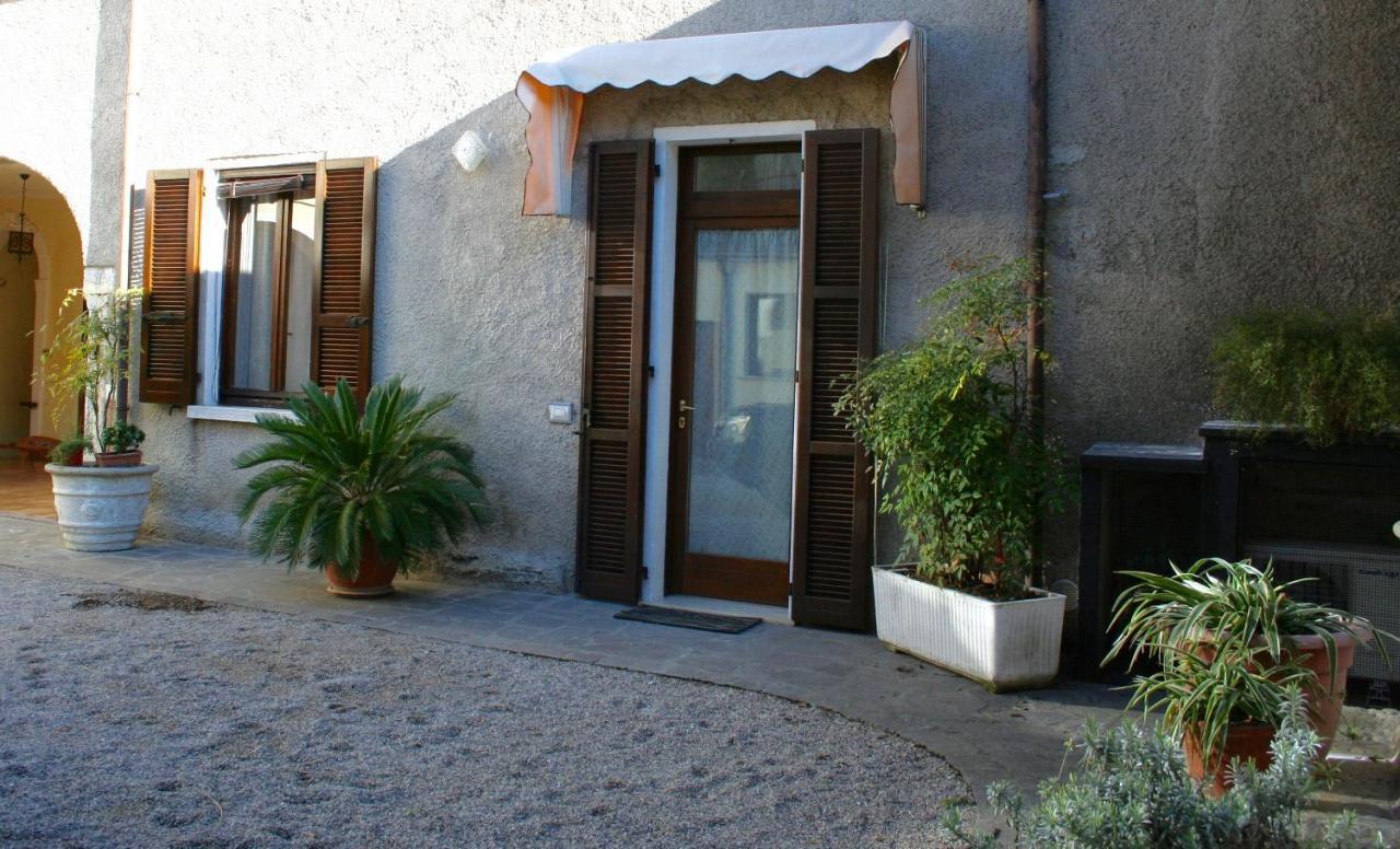 B&B La Piccola Corte Polpenazze del Garda Esterno foto